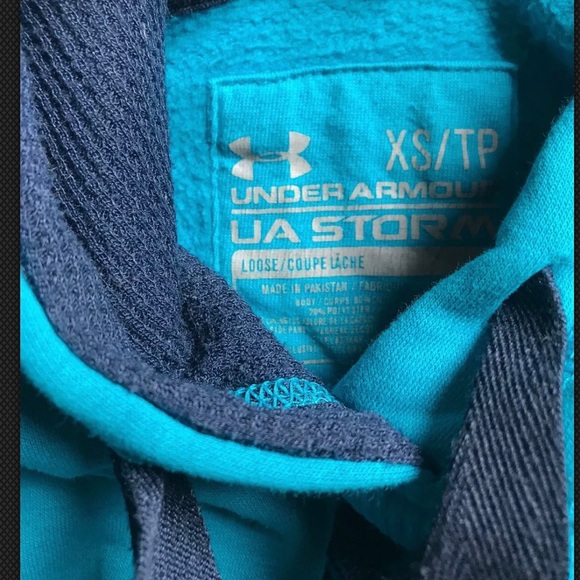 Womens Under Armour sweater hoodie - Picture 5 of 5